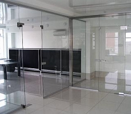 Стеклянные офисные перегородки